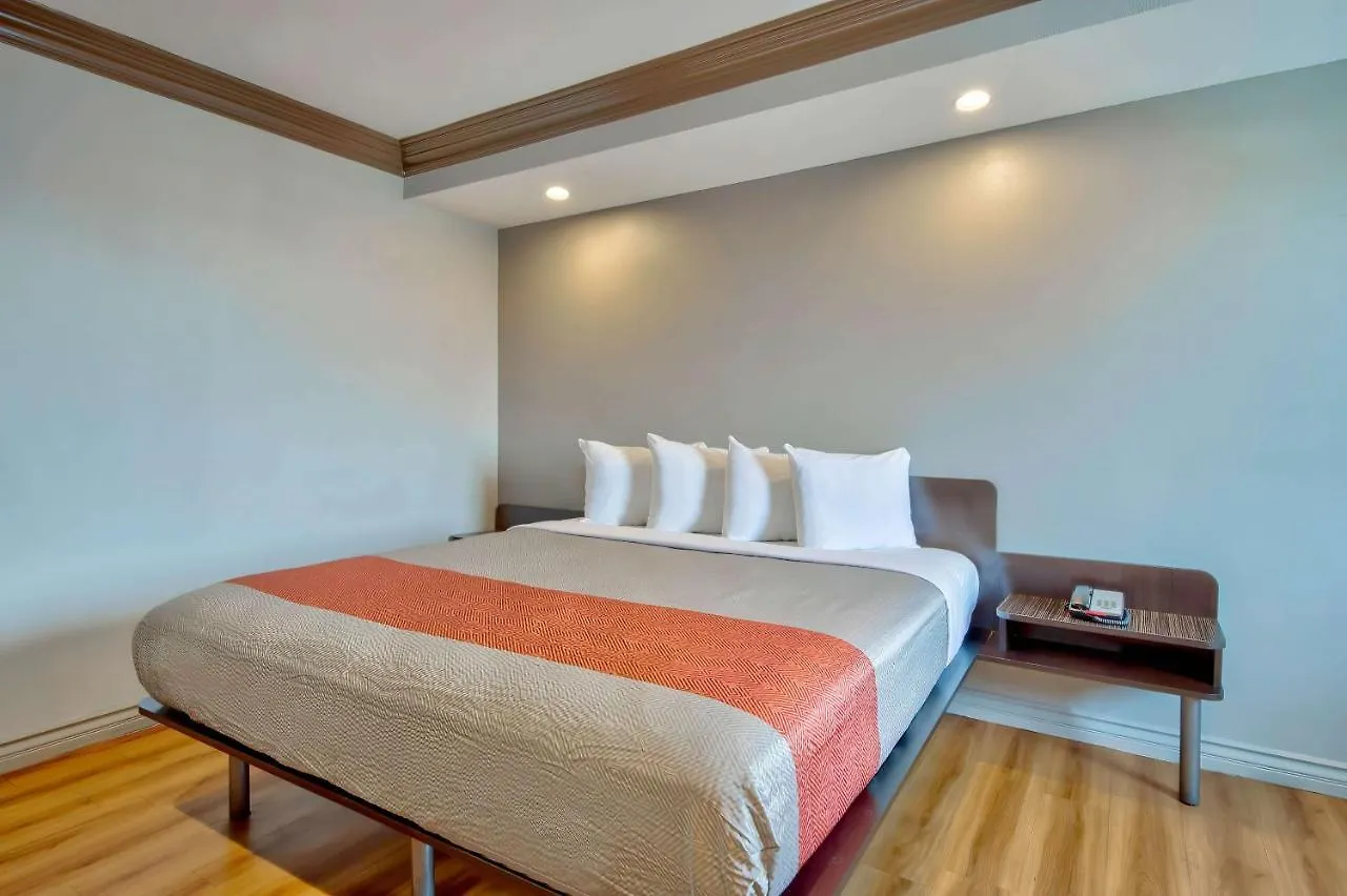 Motel 6 Gardena 2*,  Amerikai Egyesült Államok
